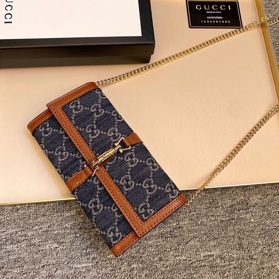 Gucci Inspired Jackie 1961 chain wallet