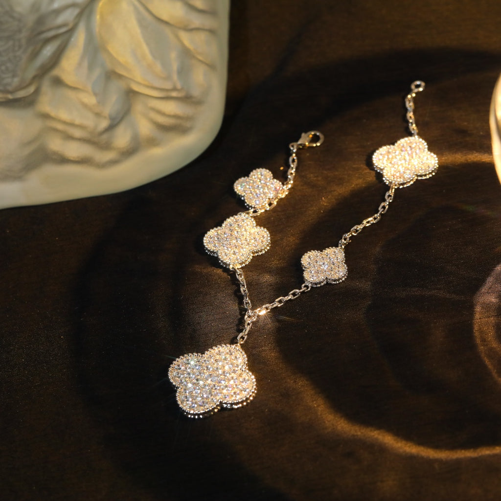 Van Cleef & Arpels Inspired Magic Alhambra collection