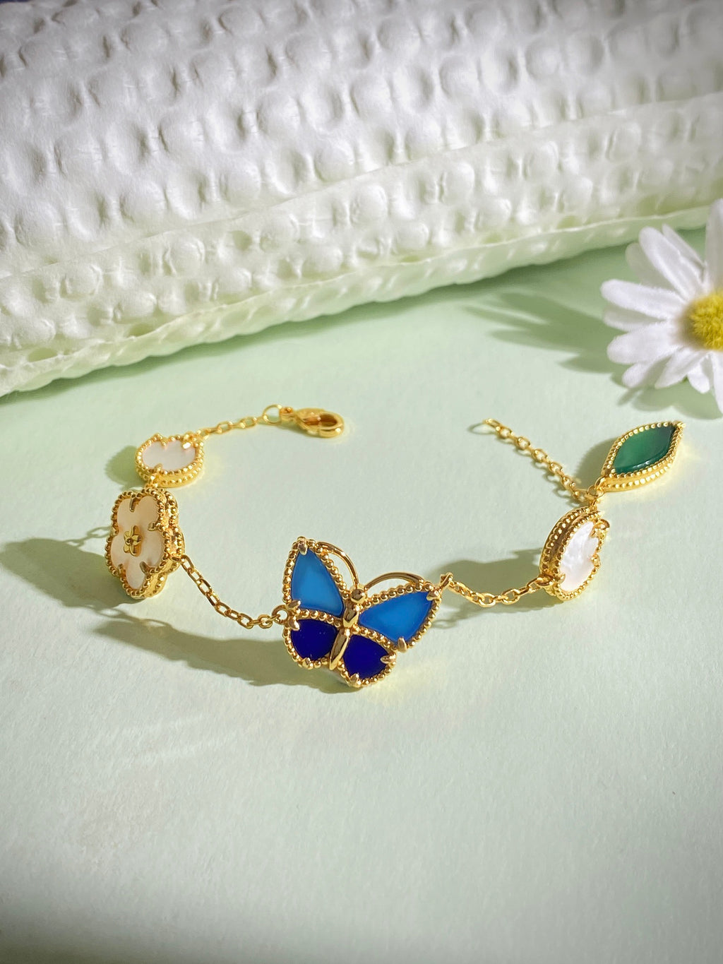 Van Cleef & Arpels Inspired Lucky Spring collection