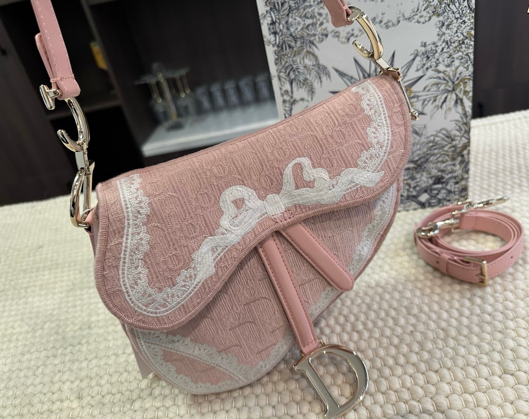 Dioramour Inspired Small Saddle Bag