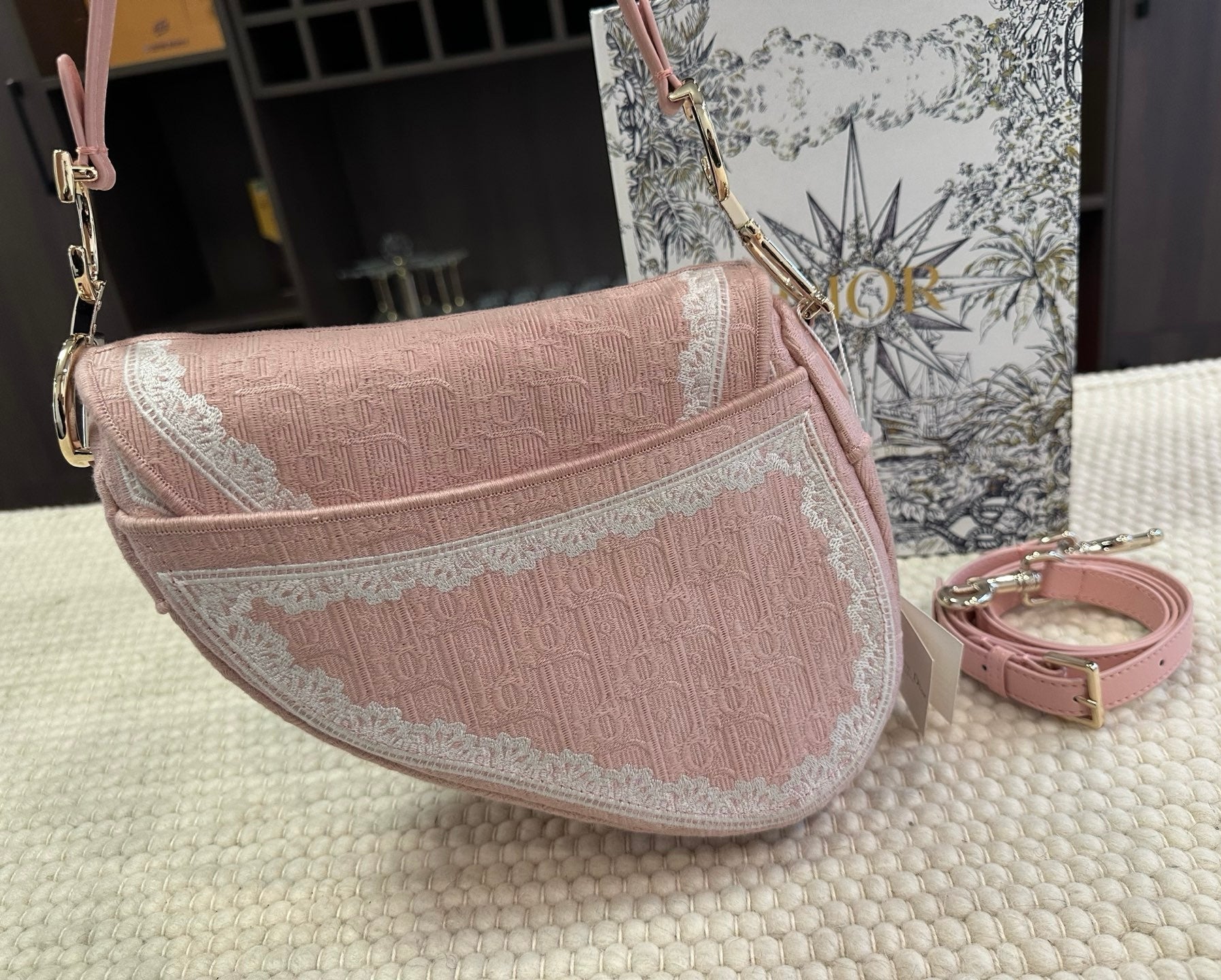 Dioramour Inspired Small Saddle Bag